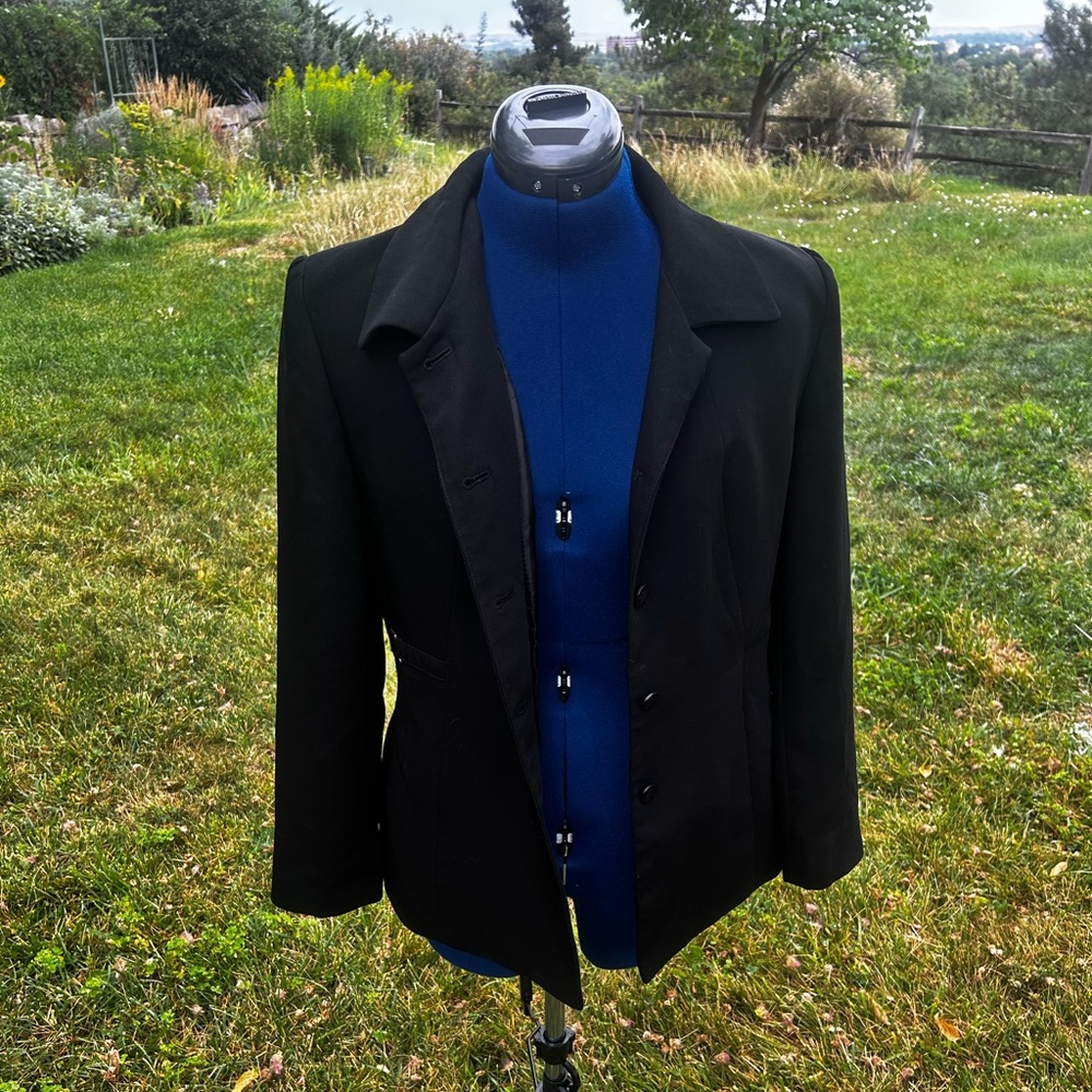 Black Blazer